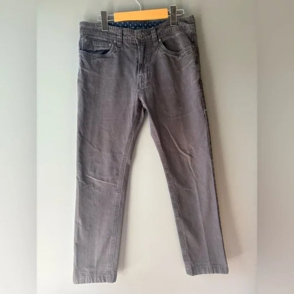 Prana men’s jeans 30Wx32L, dark brown/blackish color. Slim fit